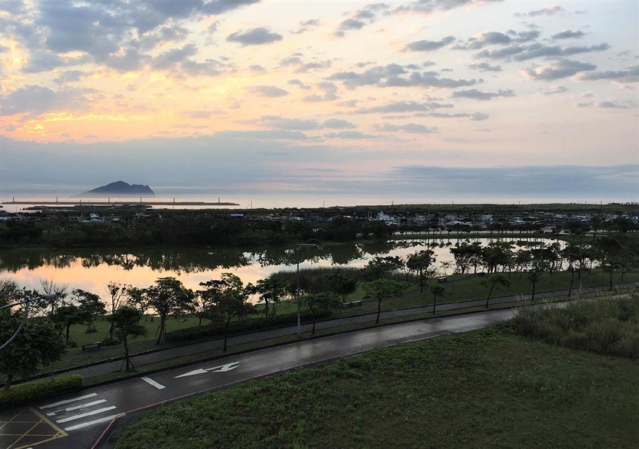 Lan Yue Homestay Toucheng Exterior foto